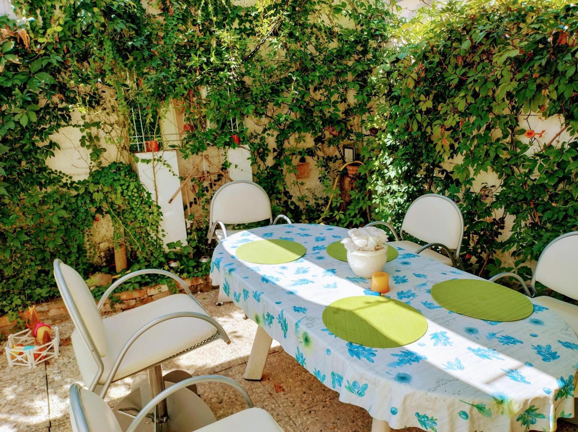 Ferienwohnung Chez L'Homme Tranquille Arena Metato Exterior foto